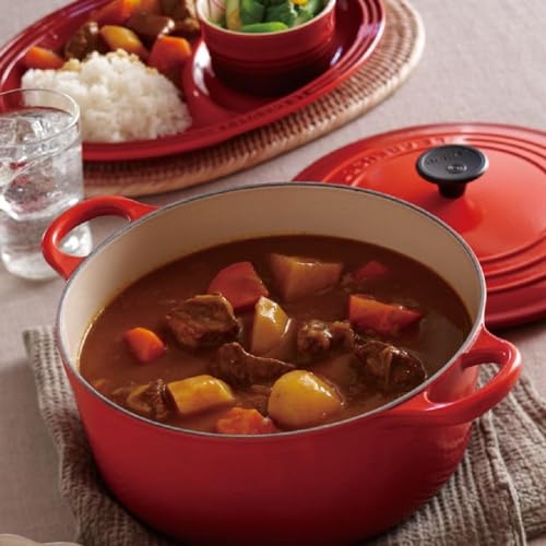 Le Creuset Enameled Cast Iron Signature Round Dutch Oven, 5.5 qt., Cerise K9543