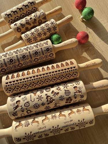 Embossing Rolling Pin with Christmas Symbols for Gingerbread Cookies W48955