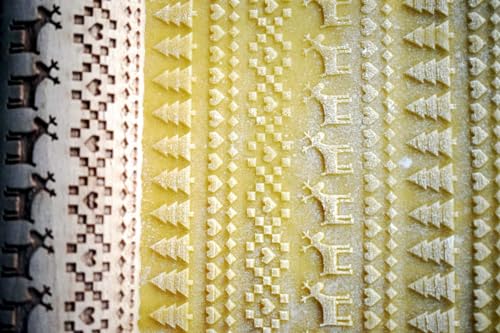 Embossing Rolling Pin with Christmas Symbols for Gingerbread Cookies W48955
