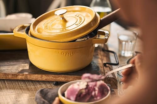 STAUB Cast Iron Dutch Oven 5.5-qt Round Cocotte, Black Matte P4487