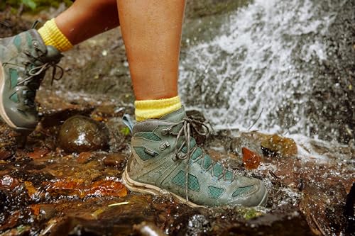 Vasque Women's Breeze Waterproof Hiking Boot L963275