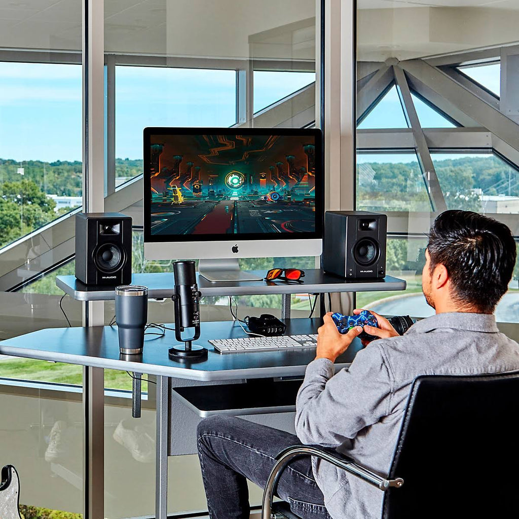 M-Audio BX4 Powered Reference Studio Monitors U270