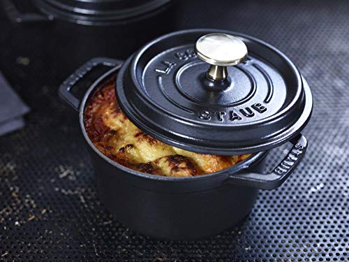 STAUB Cast Iron Dutch Oven 5.5-qt Round Cocotte, Black Matte P4487