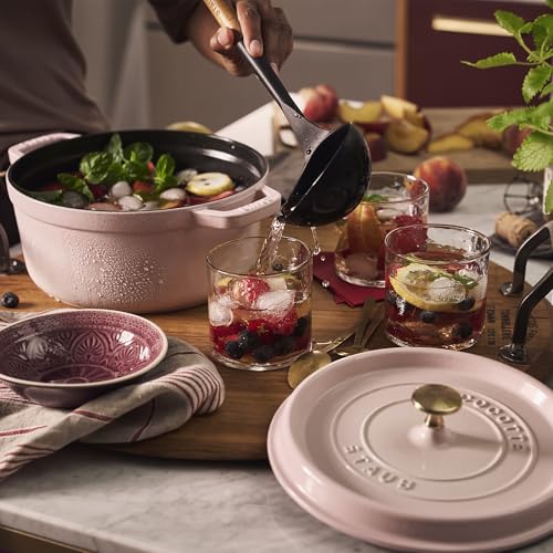 STAUB Cast Iron Dutch Oven 5.5-qt Round Cocotte, Black Matte P4487