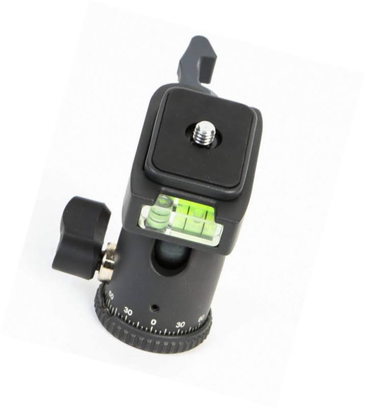 DOLICA LA600 Pro Tripod S10913