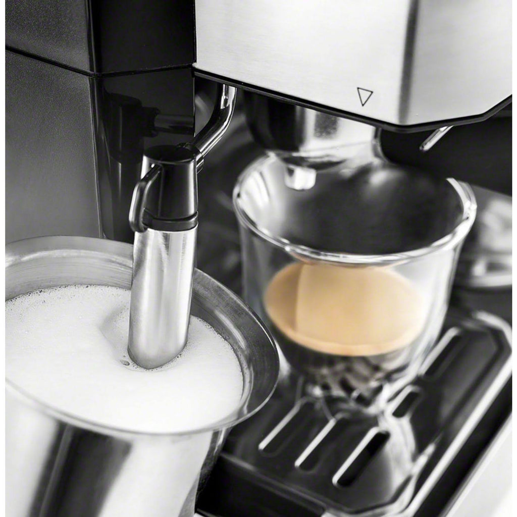 DeLonghi All-in-One Cappuccino, Espresso and Coffee Maker G579