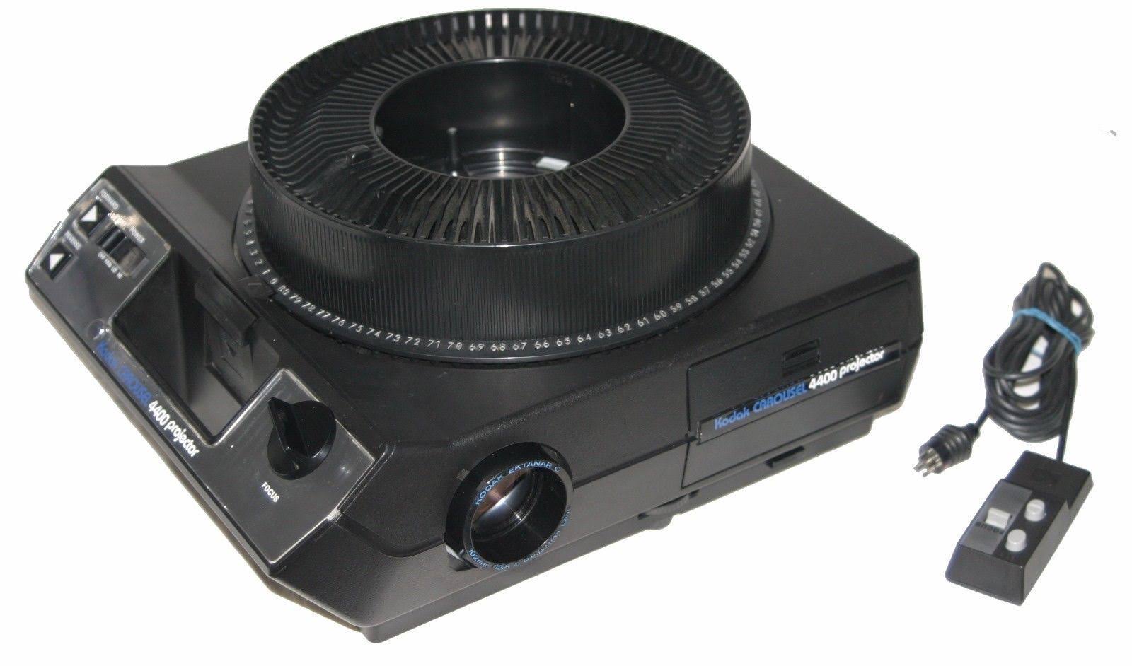 Kodak Carousel 4400 Projector w/ Remote Focus and 80-Slide Tray - Working VG
