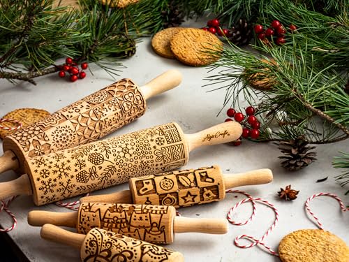 Embossing Rolling Pin with Christmas Symbols for Gingerbread Cookies W48955