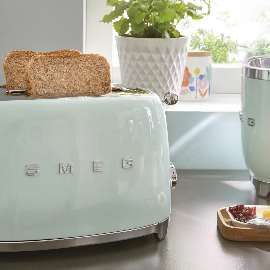 Smeg TSF01PGUS 2 Slice Toaster, Pastel Green K48341