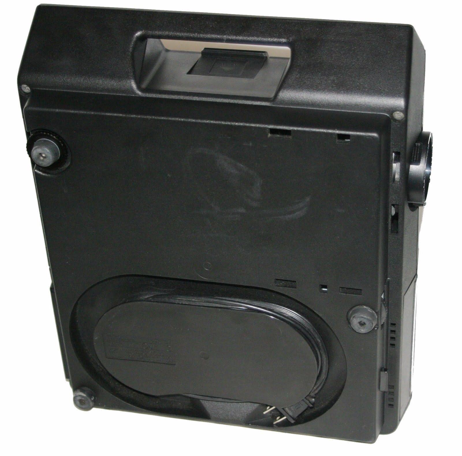 Kodak Carousel 4400 Projector with Remote Focus and 80-Slide Tray O466537