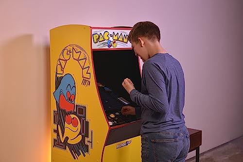 Arcade1Up PAC-MAN Deluxe Arcade Machine with 14 Classic Games and 17-Inch Screen E588