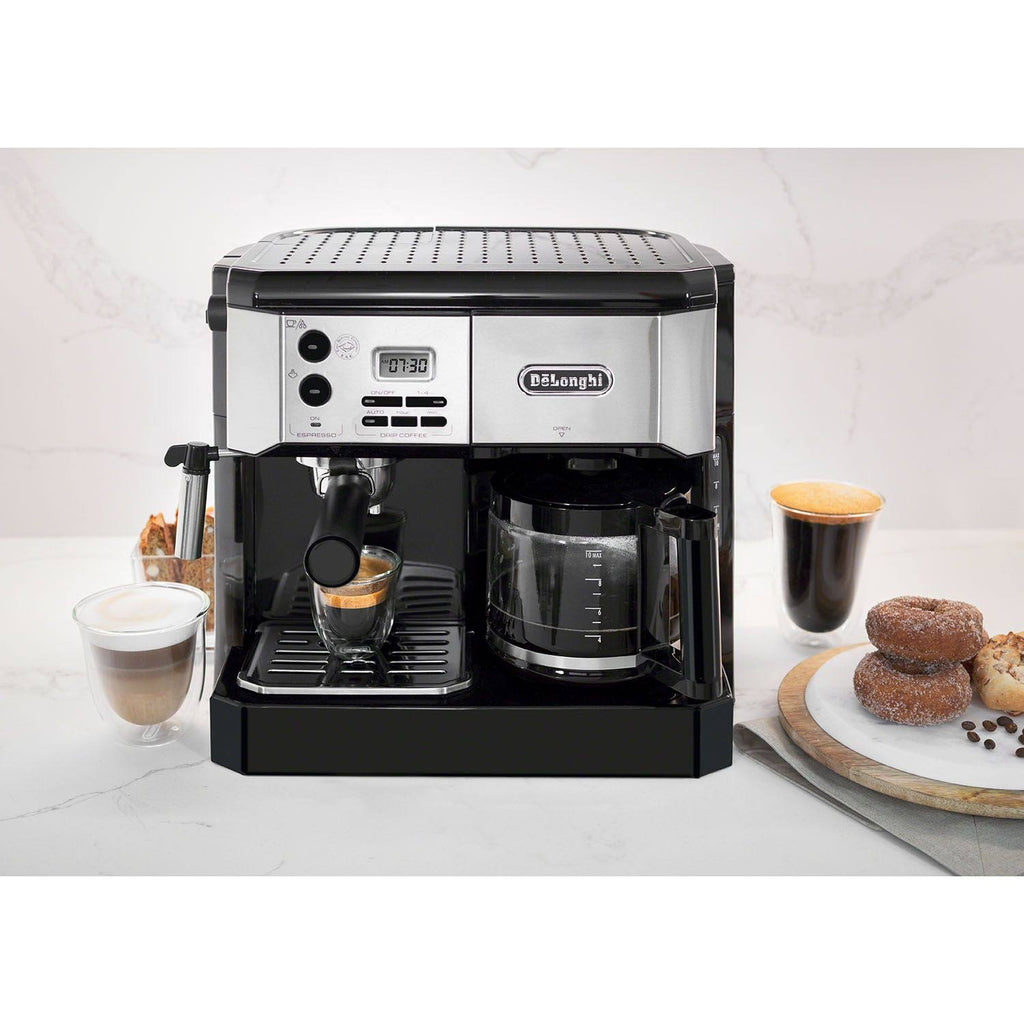 DeLonghi All-in-One Cappuccino, Espresso and Coffee Maker G579