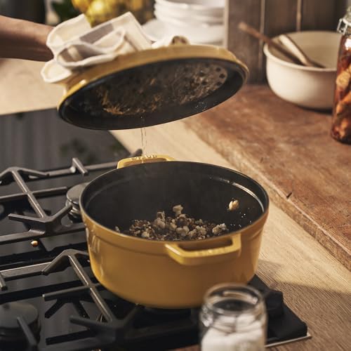 STAUB Cast Iron Dutch Oven 5.5-qt Round Cocotte, Black Matte P4487