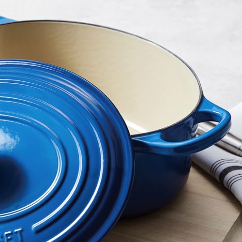 Le Creuset Signature 8-quart Oval Dutch Oven with Copper Knob, Marseille P361