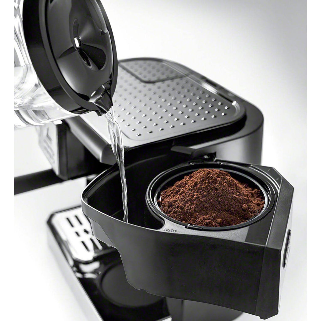 DeLonghi All-in-One Cappuccino, Espresso and Coffee Maker G579