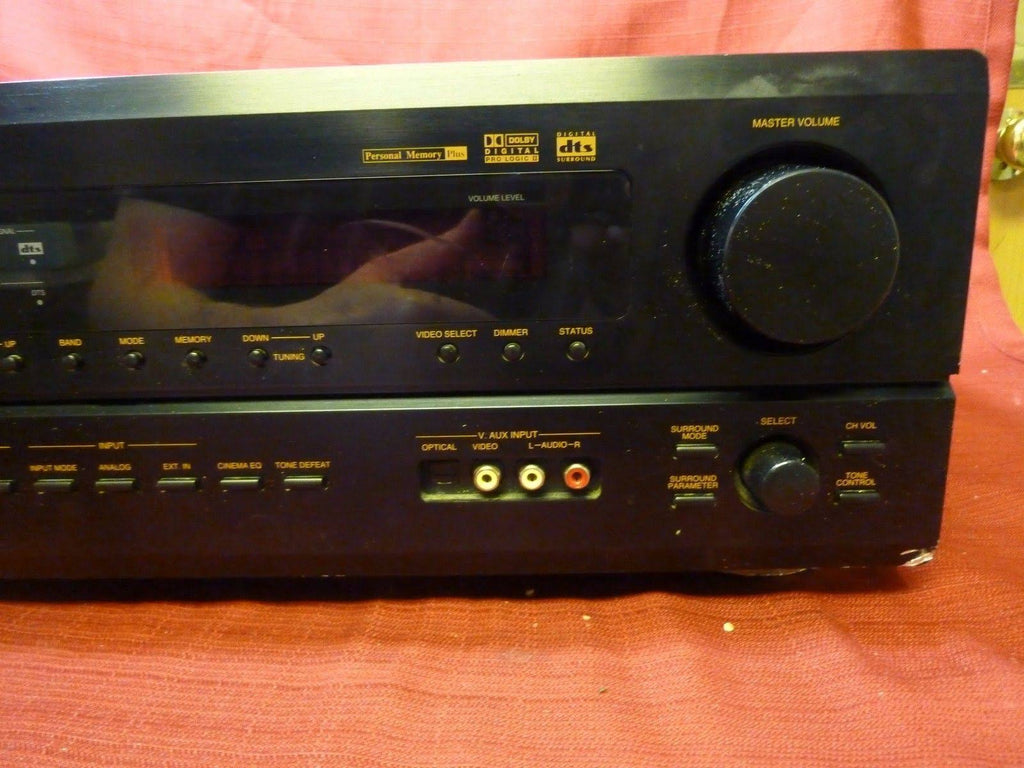 Denon AVR 1802 5.1 Channel Surround Sound Home Theater Receiver O1696