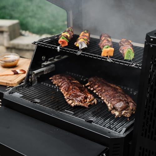 Masterbuilt Gravity Series 800 Digital Charcoal Grill and Smoker, Black M23582