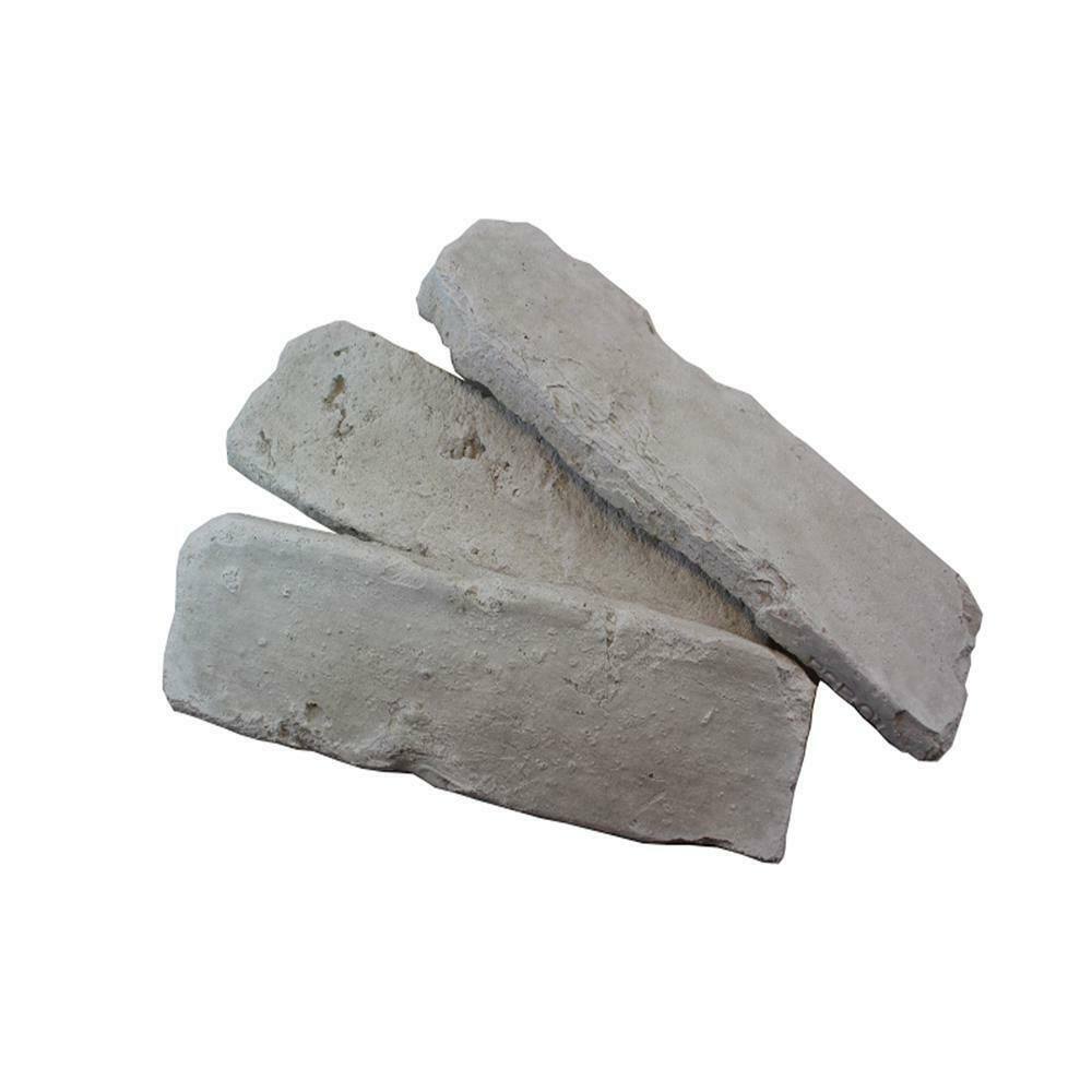 Koni Brick Old Chicago Blanc 8.20 in. x 2.50 in. Thin Brick 10.76 Sq. ft. Flats Manufactured Stone Siding, White