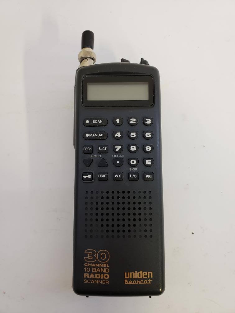 Vintage Uniden Bearcat 30 Channel 10 Band Radio Scanner Bc60xlt-1